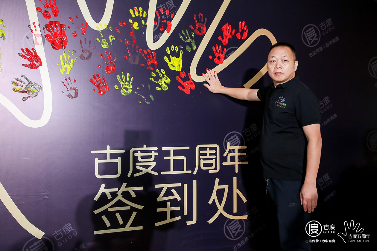 沐鸣娱乐 19d78